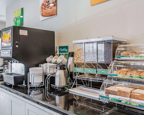 Quality Inn Rosemead image 3